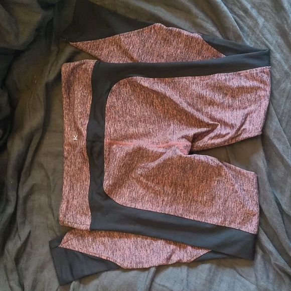 Leggings - Picture 2 of 5